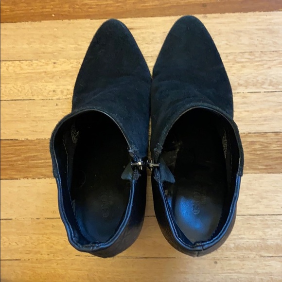 Black booties - Picture 9 of 10